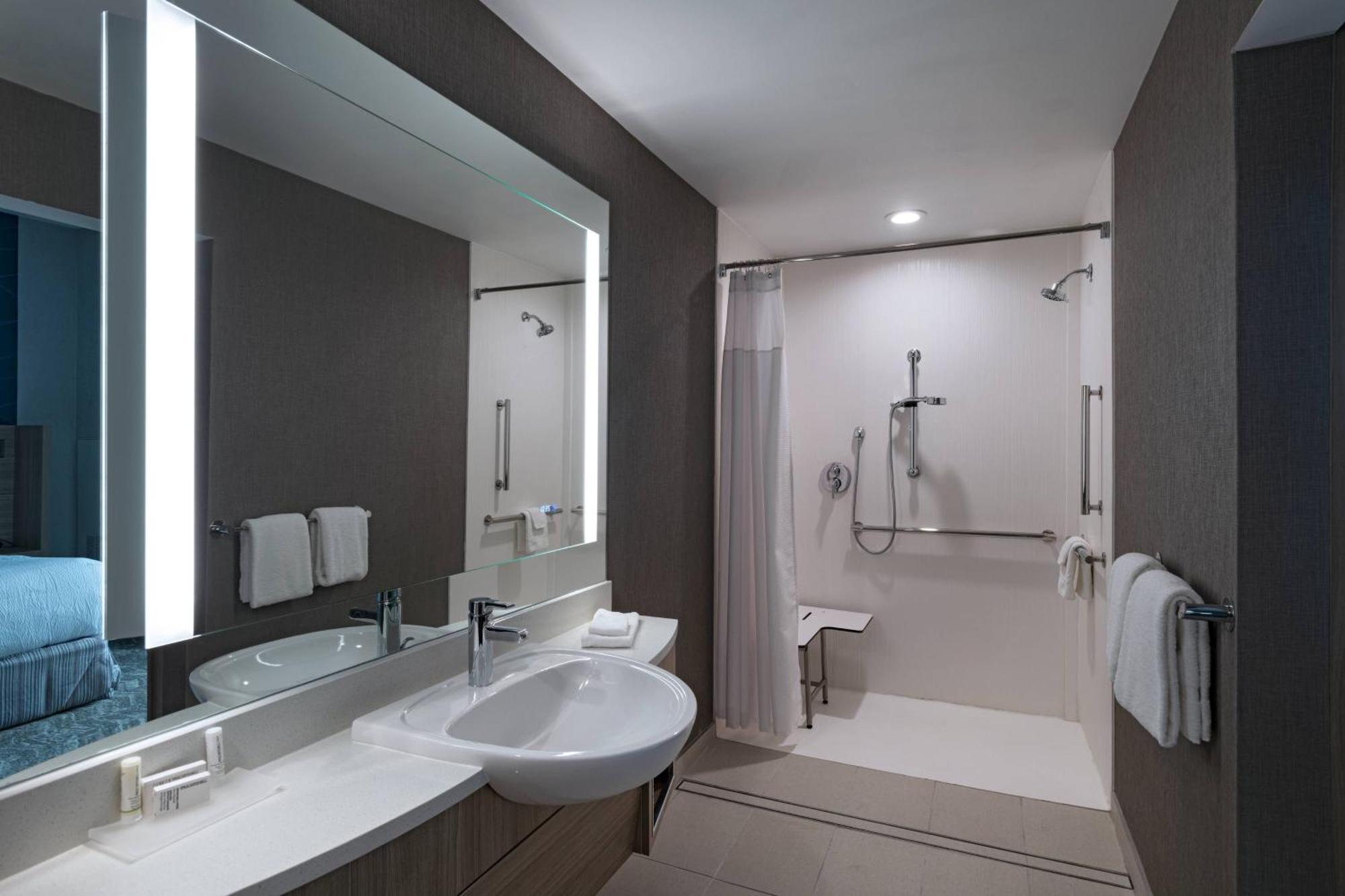 Springhill Suites Waco Exteriér fotografie