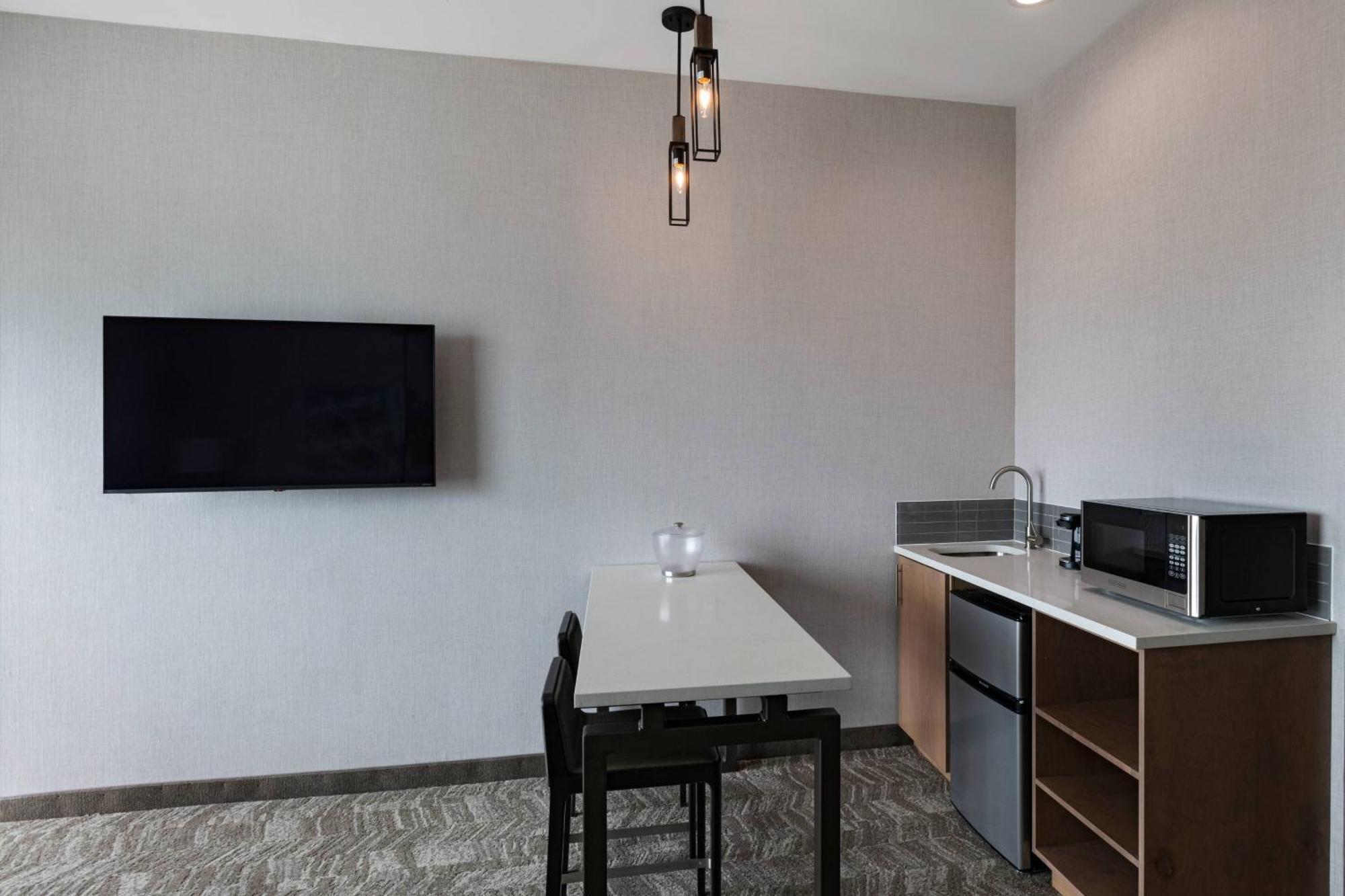 Springhill Suites Waco Exteriér fotografie